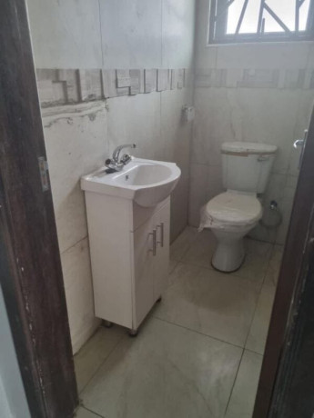 2-bedroom-flat-for-rent-in-makeni-big-6