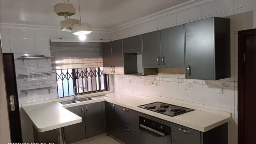 3-bedroom-flat-for-rent-in-chalala-big-1