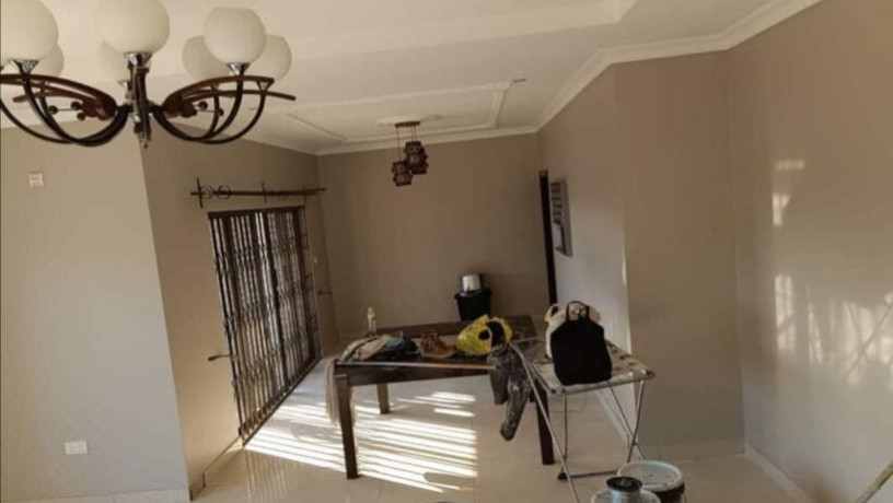 3-bedroom-flat-for-rent-in-chalala-big-9