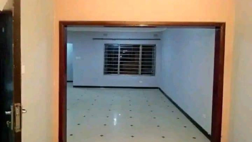 3-bedroom-flat-for-rent-in-chalala-big-6