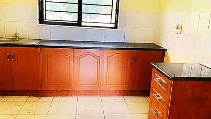 2-bedroom-flat-for-rent-in-rhodespark-big-4