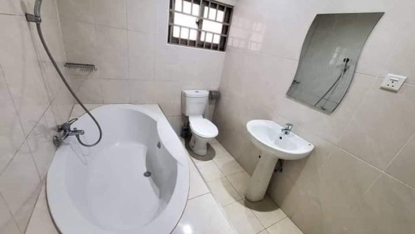 2-bedroom-flat-for-rent-in-chalala-big-7