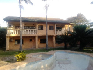 6 Bedroom House for Rent in Rhodespark