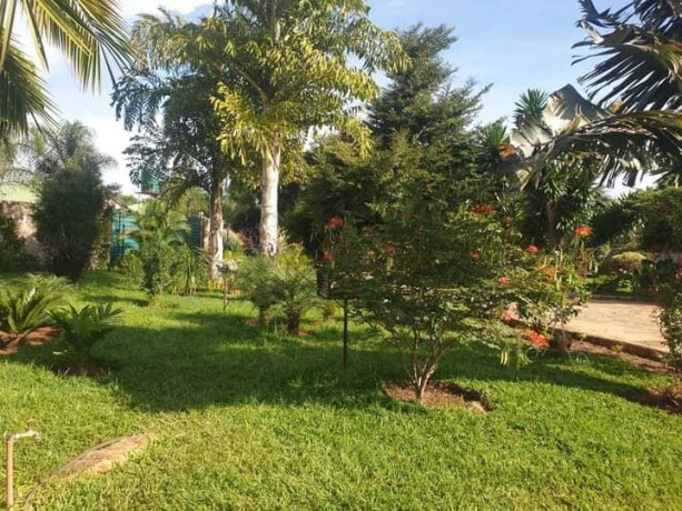 3-bedroom-house-for-sale-in-woodlands-big-2