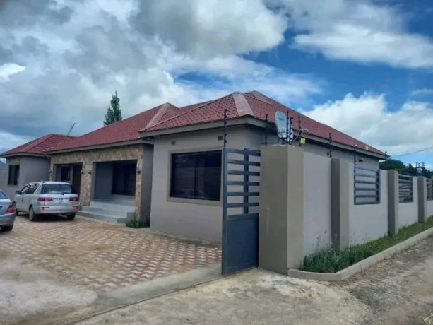 2-bedroom-flat-for-rent-in-makeni-bonaventure-big-2