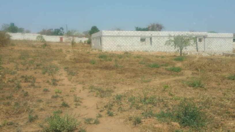 property-for-sale-along-lusakakabwe-road-big-1