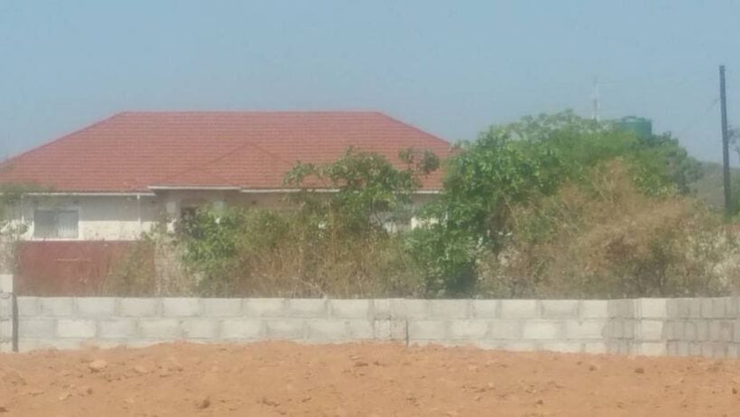 property-for-sale-along-lusakakabwe-road-big-4