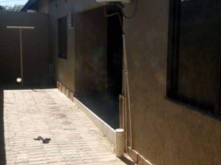 3-bedroom-house-for-sale-in-new-kasama