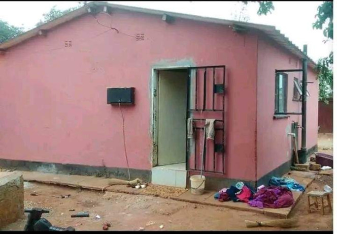 2-bedroom-house-for-sale-in-chilenje-big-1