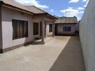 3 Bedroom House For Sale In Libala