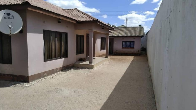 3-bedroom-house-for-sale-in-libala-big-2