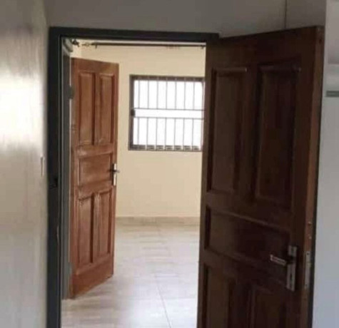 2-bedroom-house-for-rent-in-kabwata-big-6