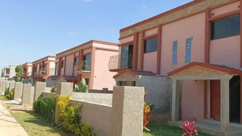 3-bedroom-flats-for-rent-in-foxdale-big-0