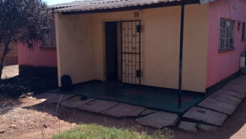 2-bedroom-house-for-sale-in-libala-big-0