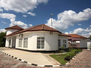 4 Bedroom House For Sale In Ibex Hill