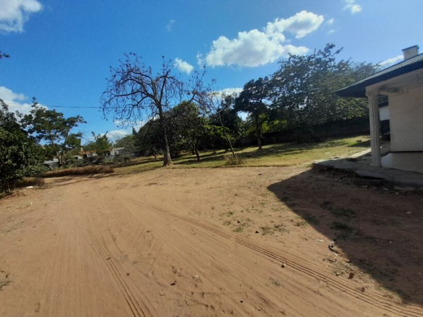 house-for-sale-in-roma-big-3