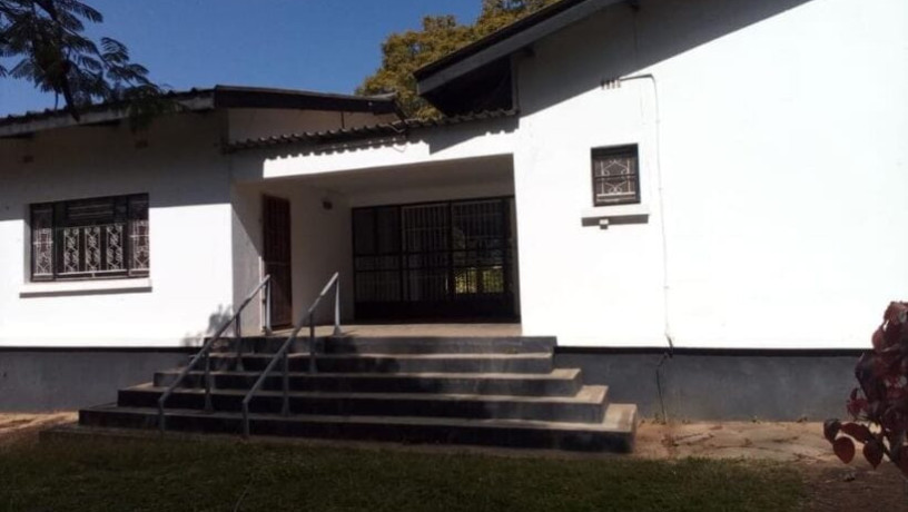 3-bedroom-house-for-sale-in-kabulonga-big-4