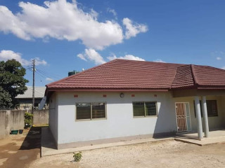 3-bedroom-flat-for-rent-in-libala-south