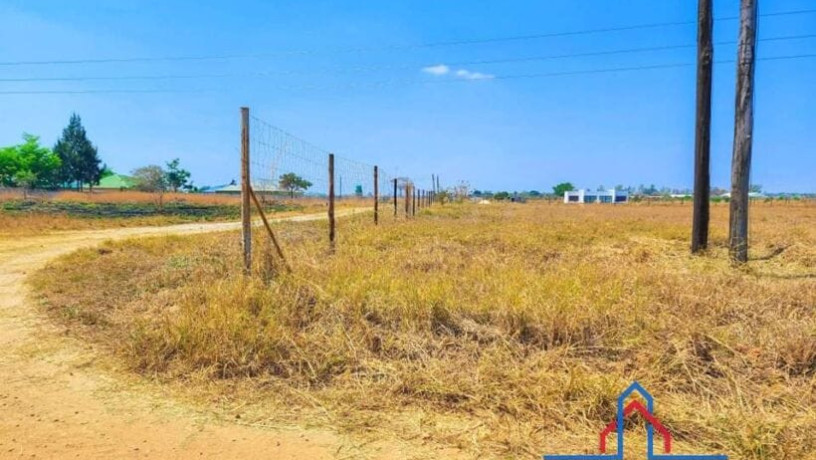 37m-by-54m-plot-for-sale-in-meanwood-ndeke-big-5