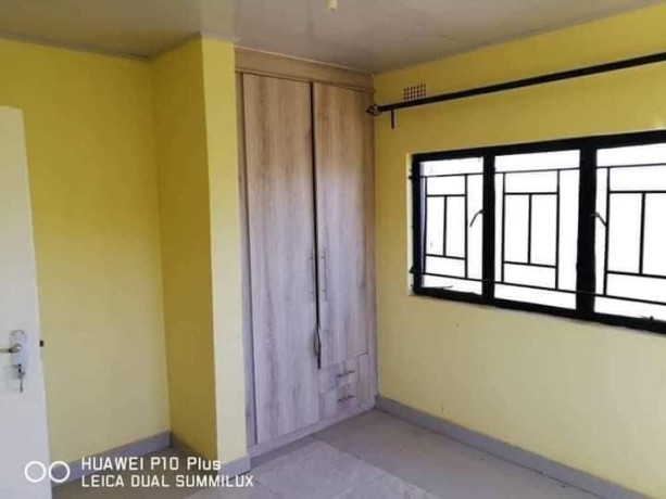 2-bedroom-flat-for-rent-in-makeni-big-0