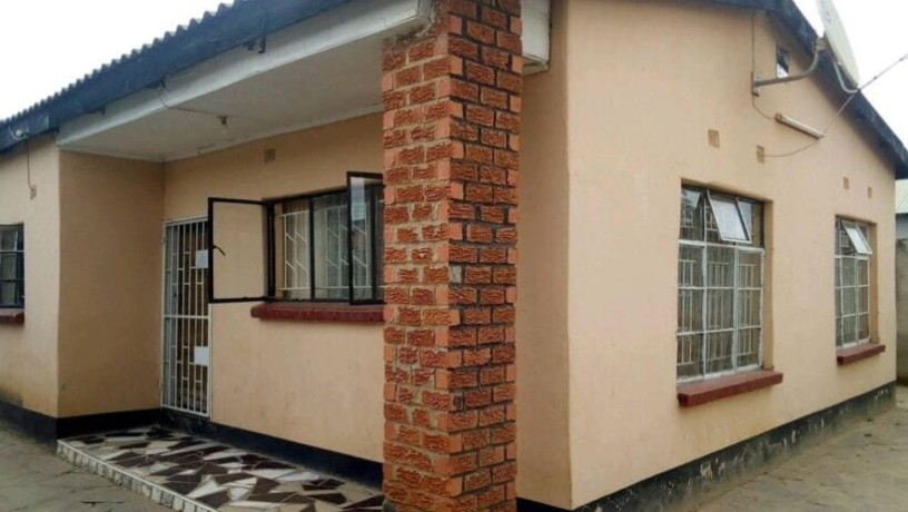 3-bedroom-house-for-sale-in-kamwala-lusaka-big-0