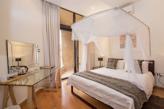 4-bedroom-houses-for-sale-in-roma-park-big-3