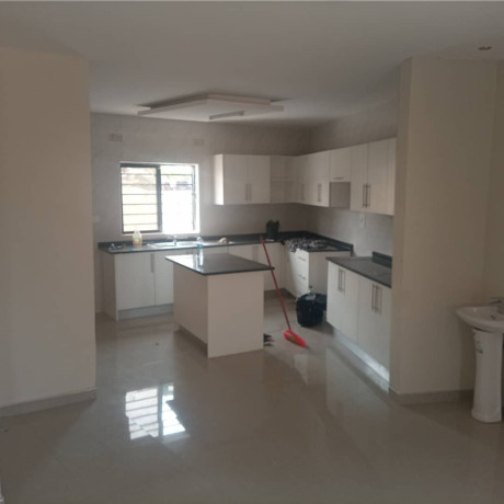 2-bedroom-house-for-sale-in-meanwood-chamba-valley-big-2