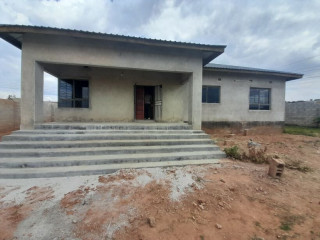 3 Bedroom House for Sale in Meanwood Chamba Valley