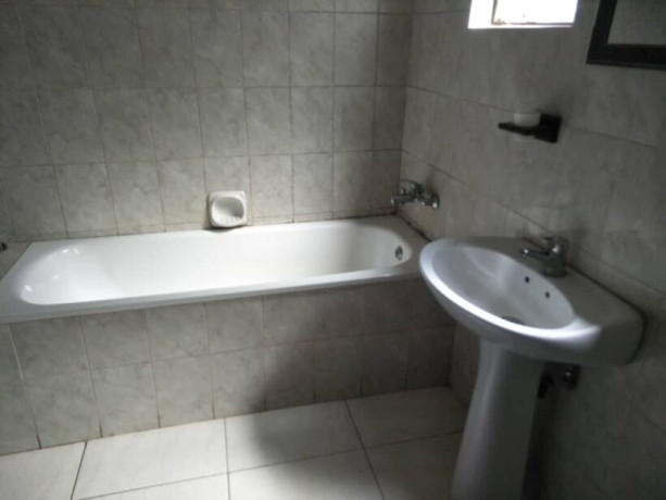 2-bedroom-flat-for-rent-in-phi-big-7