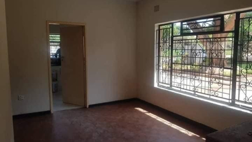 3-bedroom-house-for-rent-in-avondale-big-1