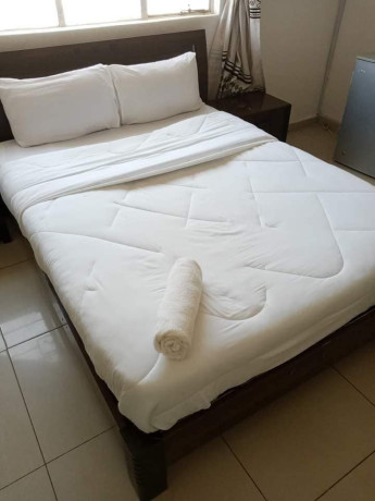 8-bedroom-house-for-sale-in-woodlands-big-2