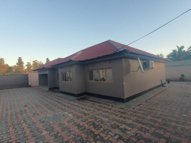 3-bedroom-house-for-sale-in-salama-park-big-2