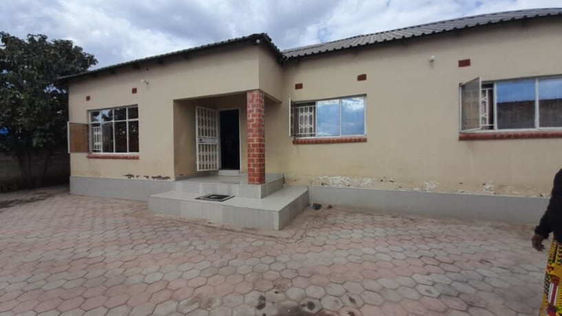 3-bedroom-house-for-sale-in-meanwood-kwamwena-big-2