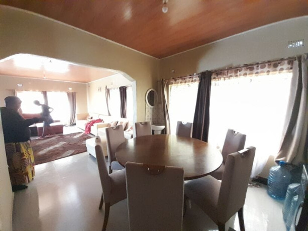 3-bedroom-house-for-sale-in-meanwood-kwamwena-big-5