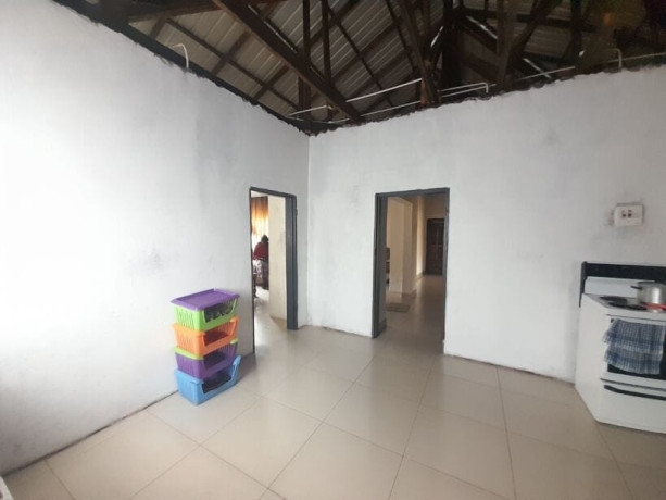 4-bedroom-house-for-sale-in-chamba-valley-big-3