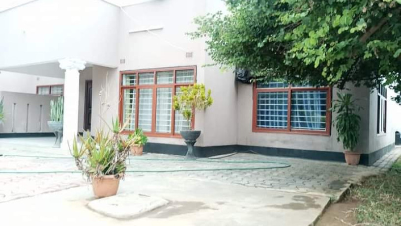 2-bedroom-flat-for-rent-in-chalala-big-4