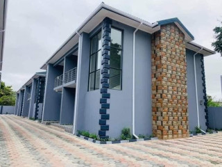 2-bedroom-house-for-rent-in-woodlands