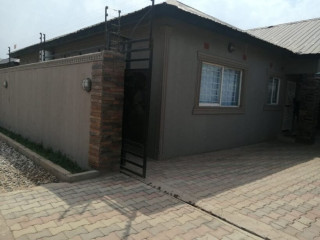 3-bedroom-flat-for-sale-in-chalala