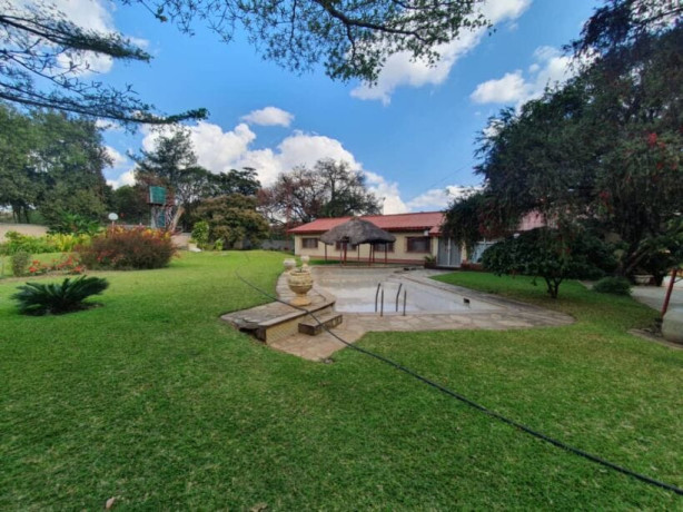 5-bedroom-house-for-sale-in-roma-big-5