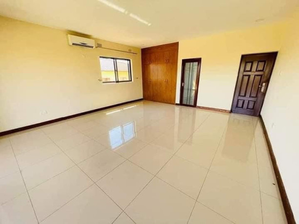 3-bedroom-flat-for-rent-in-roma-big-4