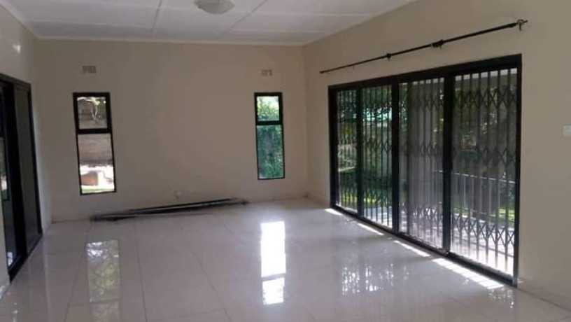 3-bedroom-apartment-for-rent-in-kalundu-big-5