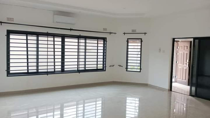 2-bedroom-flat-for-rent-in-lilayi-estate-big-5