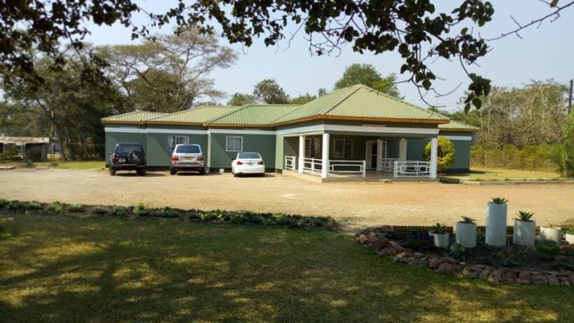 3-bedroom-house-for-sale-in-ranchdale-lusaka-big-9