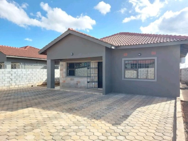 3-bedroom-house-for-sale-in-new-kasama-big-1