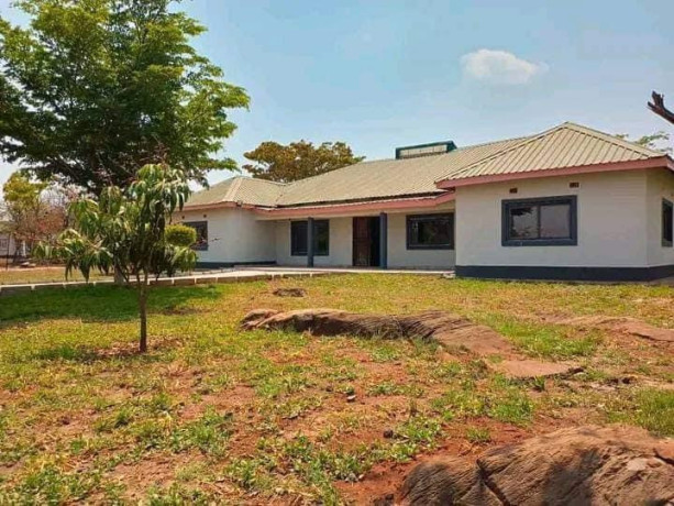 4-bedroom-house-for-rent-in-new-kasama-big-7