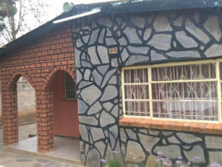 3 Bedroom House For Rent in Chelston, Lusaka