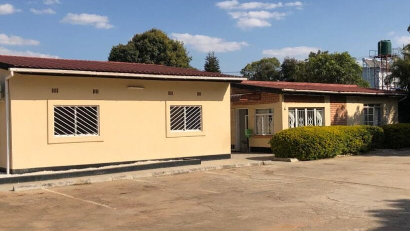 property-for-sale-in-rhodes-park-big-2