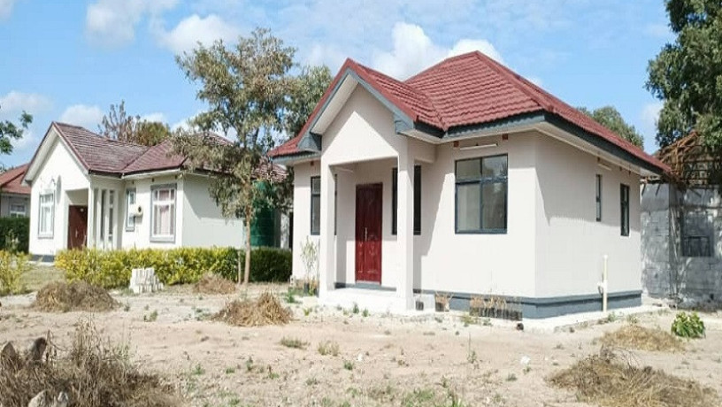 3-bedroom-house-for-sale-in-silverest-gardens-big-7