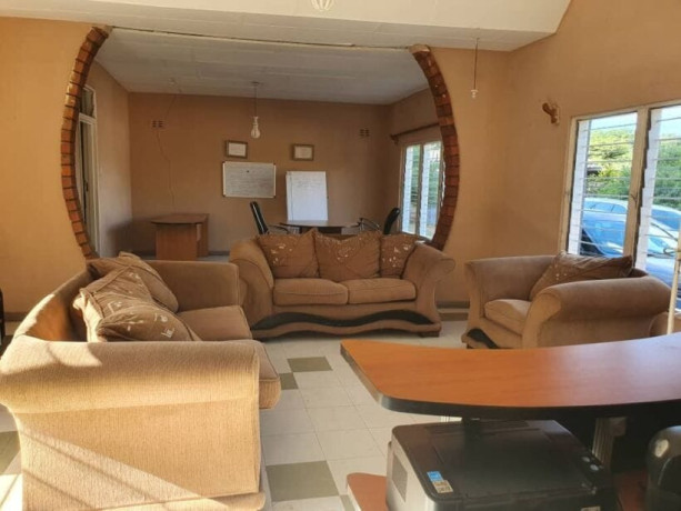 3-bedroom-house-for-sale-in-old-avondale-big-4