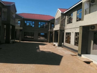 3 Bedroom Flats For Rent in Solwezi